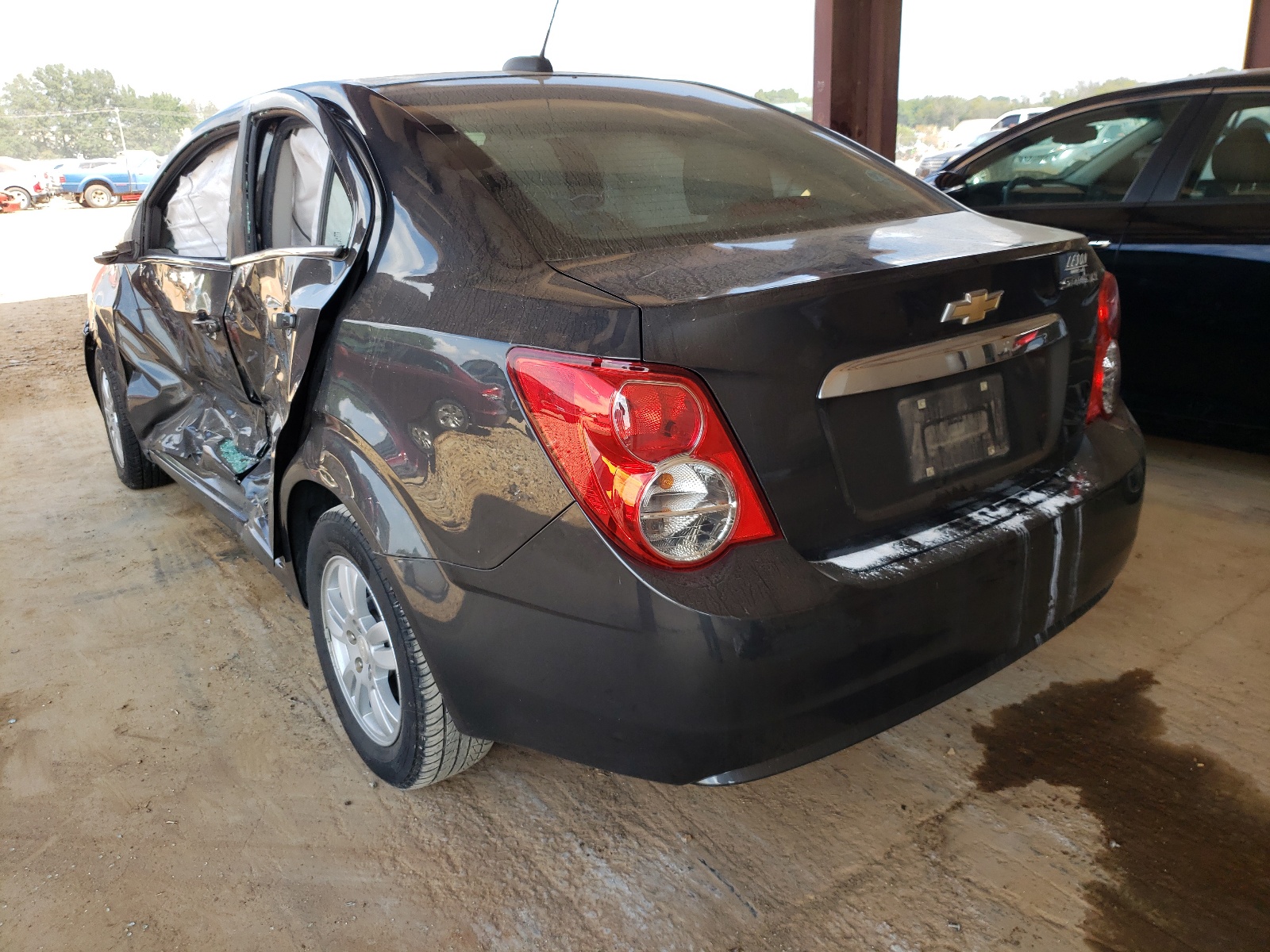 Photo 3 from auction – 2016 CHEVROLET SONIC LT with VIN 1G1JC5SH6G4185484