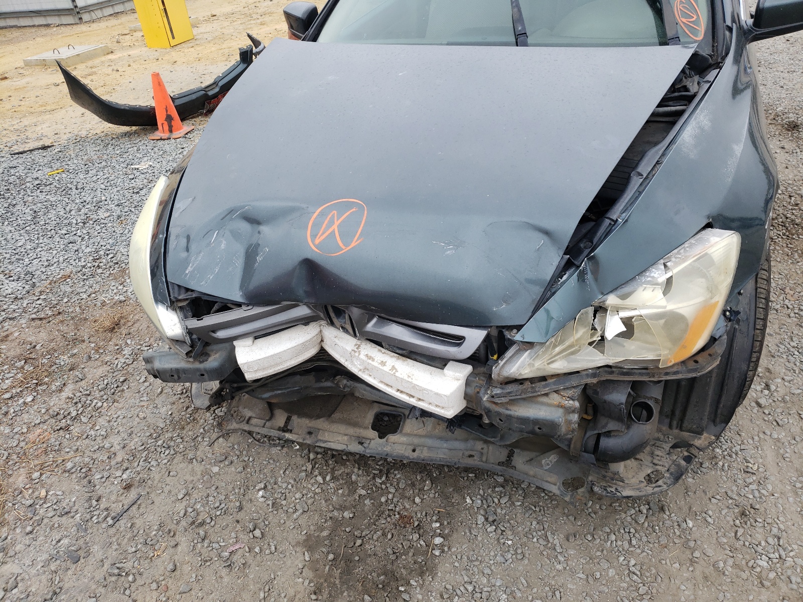 Photo 7 from auction – 2004 HONDA ACCORD with VIN 1HGCM66514A001876