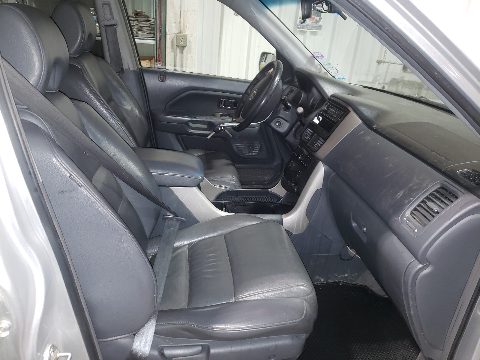 Zdjęcie 5 z aukcji – 2008 HONDA PILOT EXL z VIN 5FNYF185X8B045550