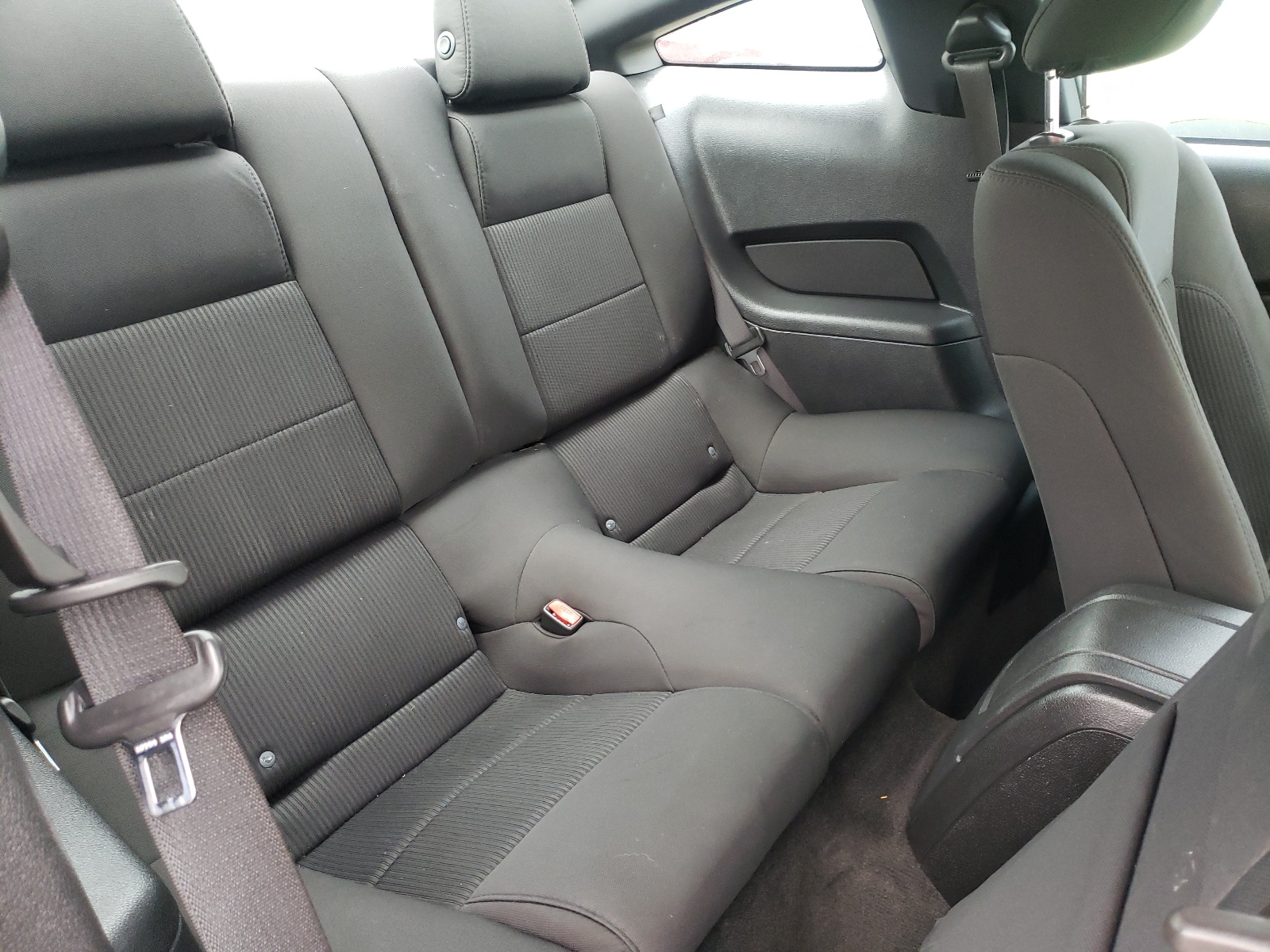 Photo 6 from auction – 2012 FORD MUSTANG with VIN 1ZVBP8AM6C5234331