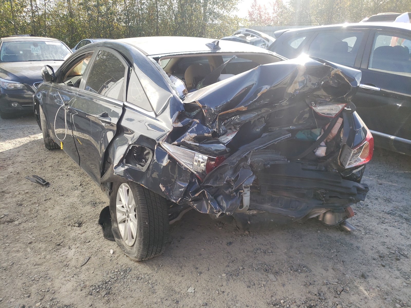 Photo 16 from auction – 2014 HYUNDAI SONATA GLS with VIN 5NPEB4AC3EH850408