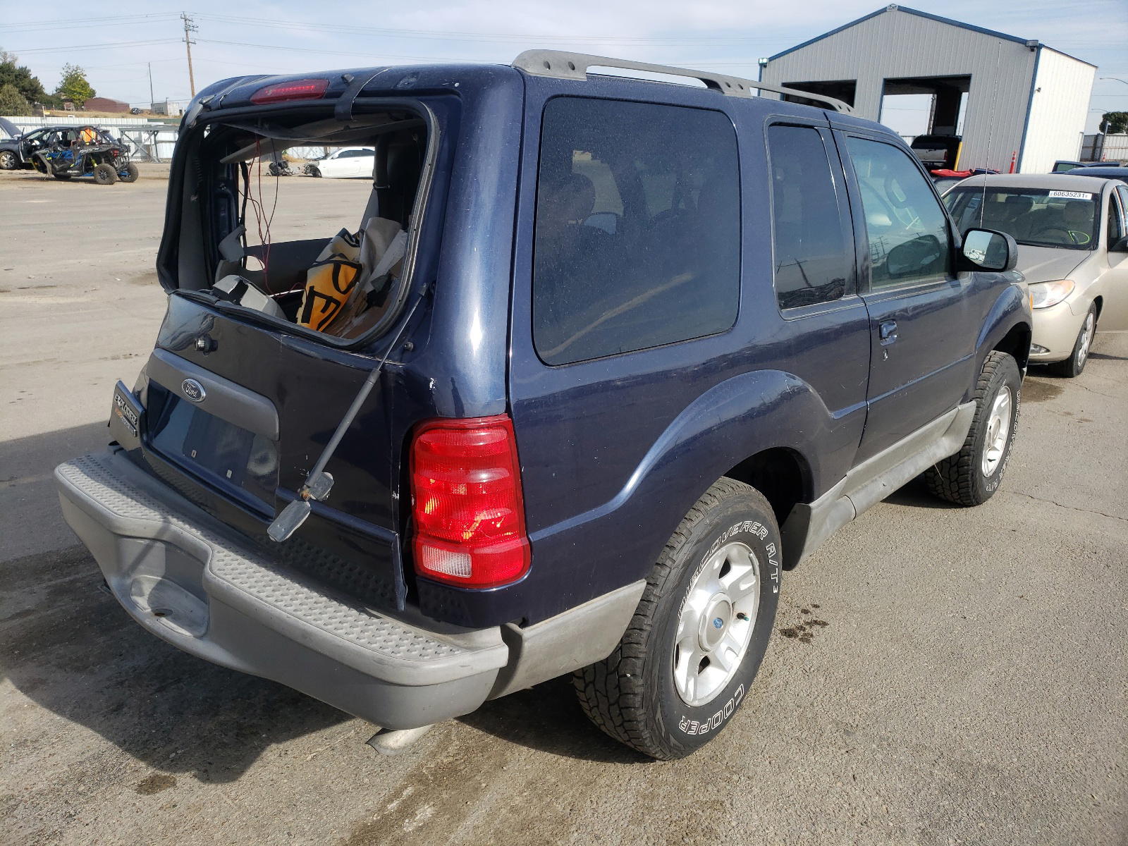 Photo 4 from auction – 2003 FORD EXPLORER S with VIN 1FMYU60E73UA56810