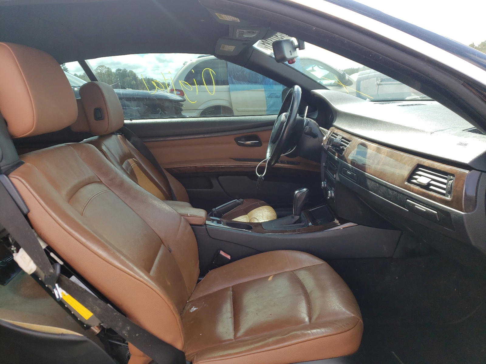 Photo 5 from auction – 2011 BMW 328 I with VIN WBADW3C5XBE536241