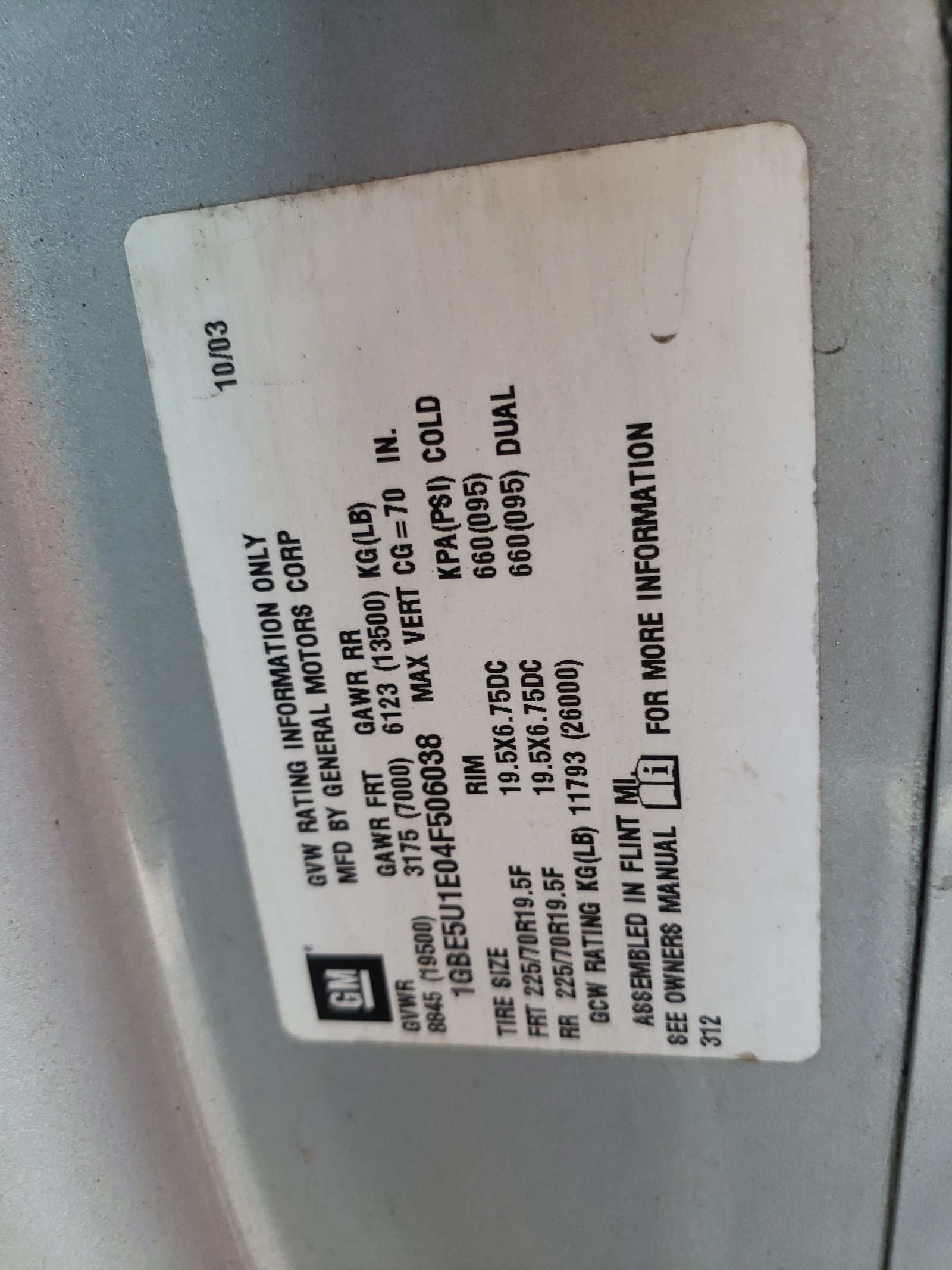 Photo 10 from auction – 2004 CHEVROLET C5500 C5U0 with VIN 1GBE5U1E04F506038