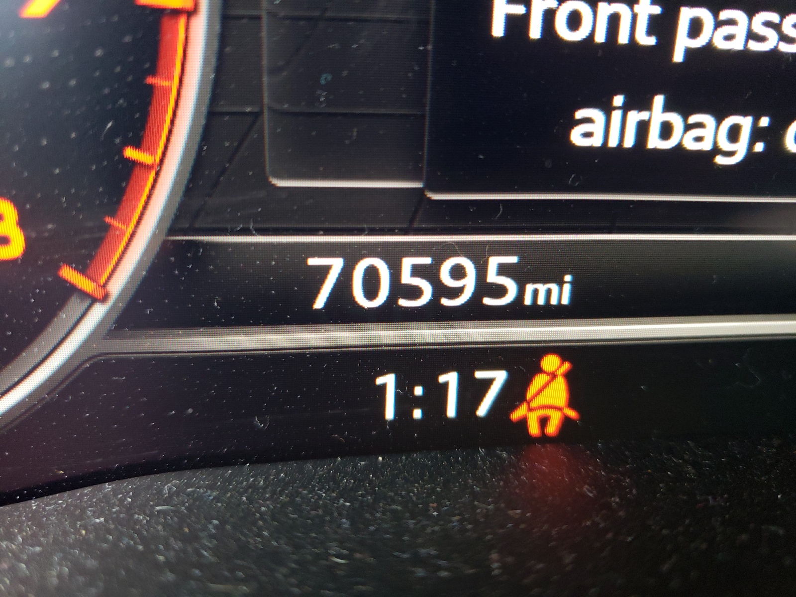 Photo 8 from auction – 2017 AUDI A4 PRESTIG with VIN WAUFNAF45HN028495