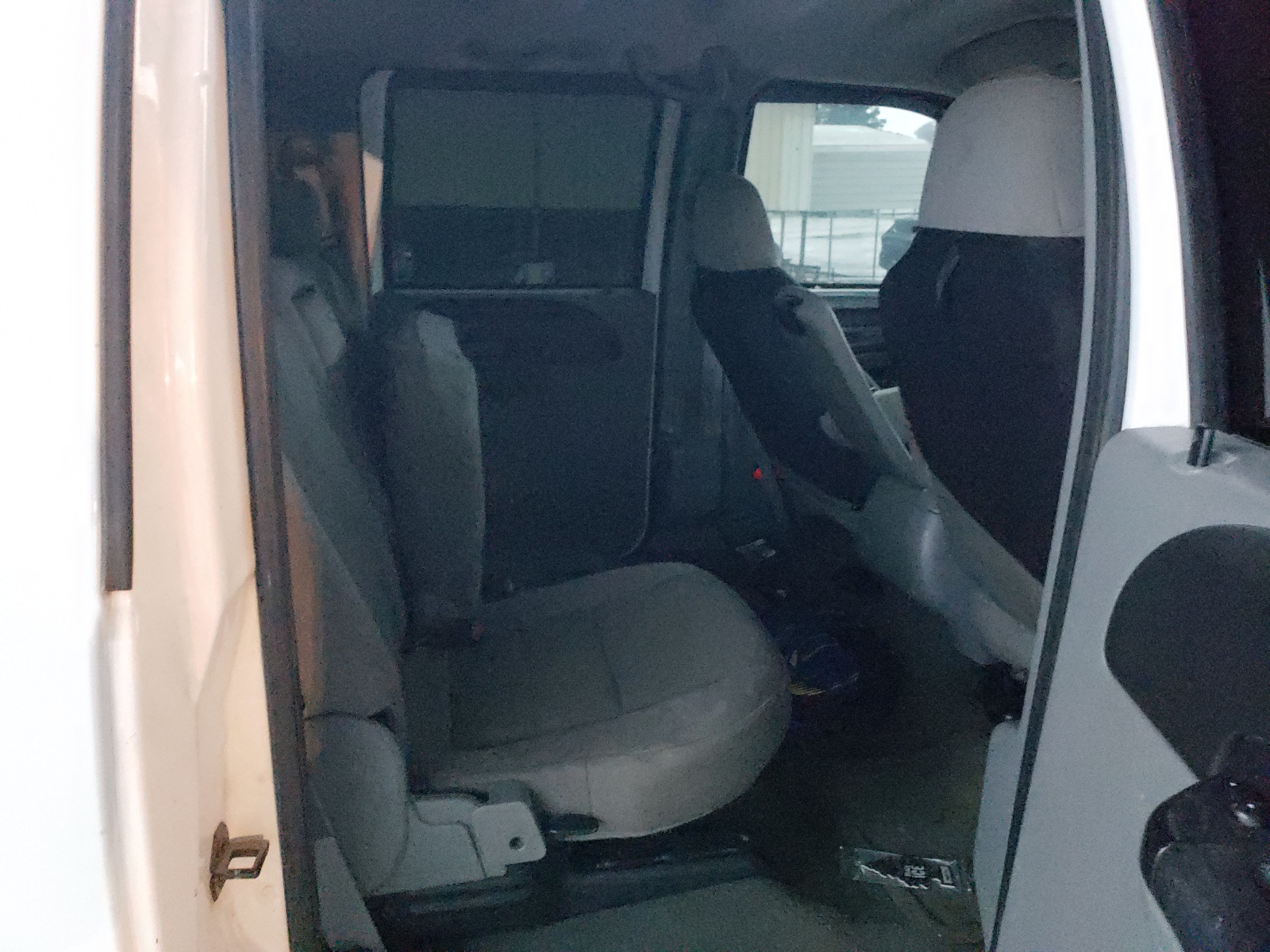 Photo 6 from auction – 2006 FORD F250 SUPER with VIN 1FTSW21P06EC40918