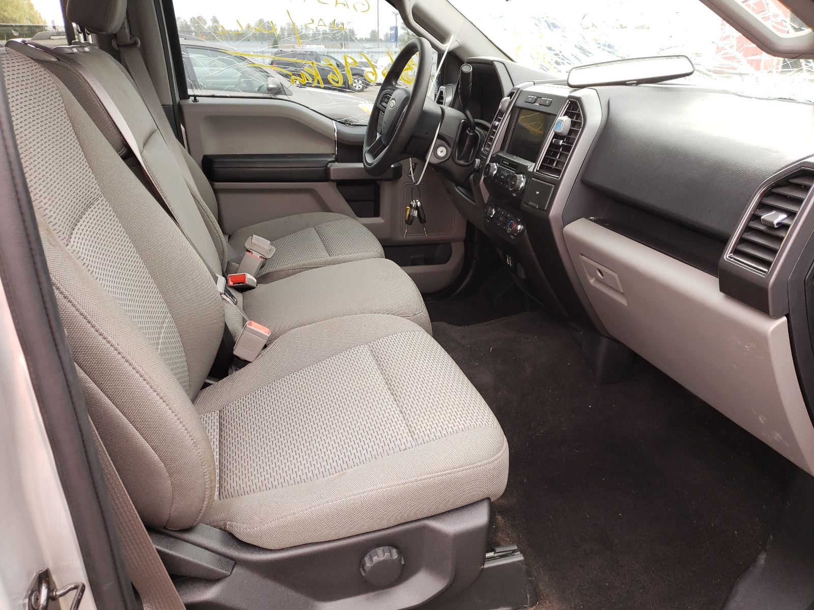 Photo 5 from auction – 2019 FORD F150 SUPER with VIN 1FTEW1EP6KFB67611