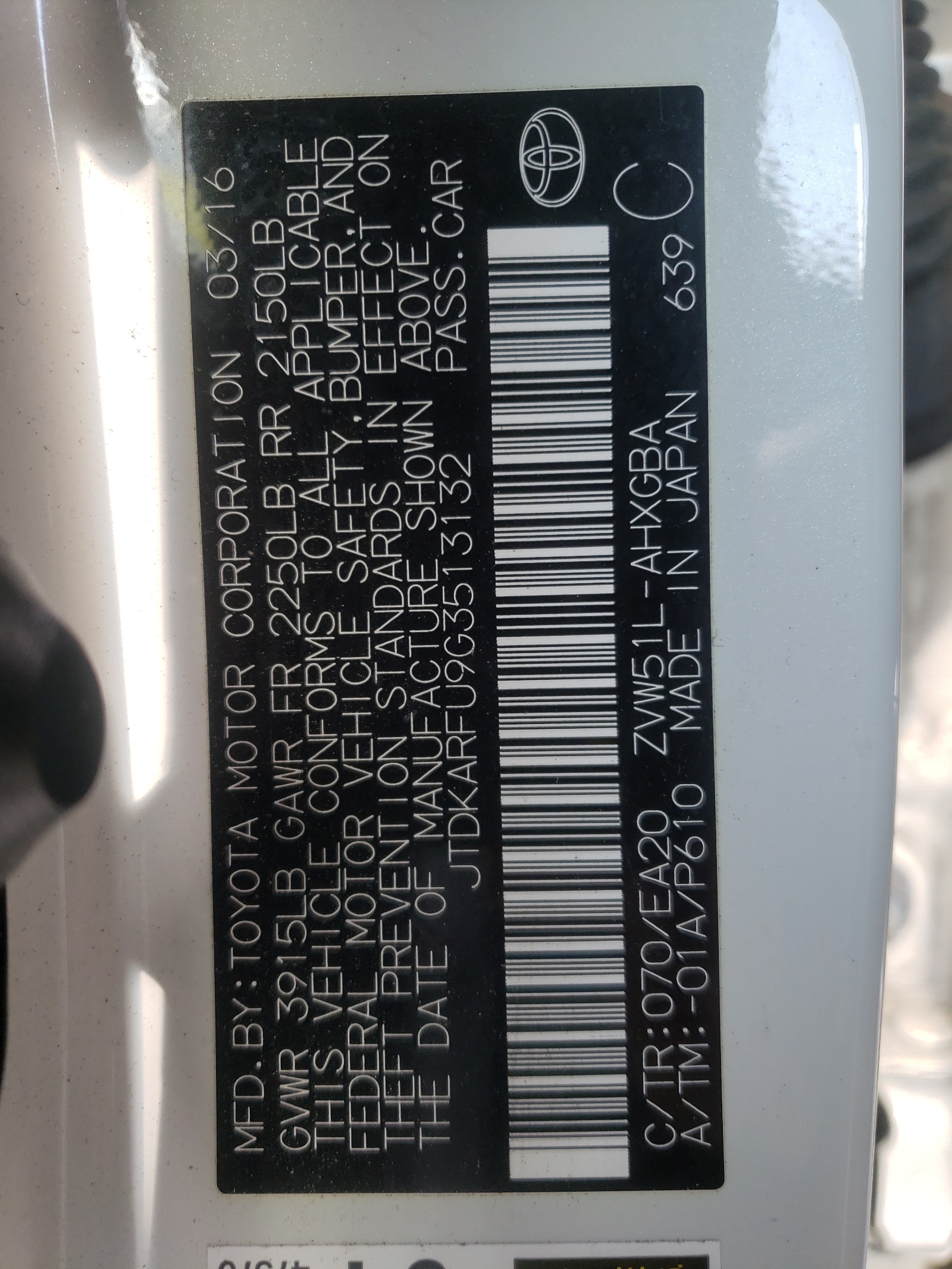 Photo 10 from auction – 2016 TOYOTA PRIUS with VIN JTDKARFU9G3513132