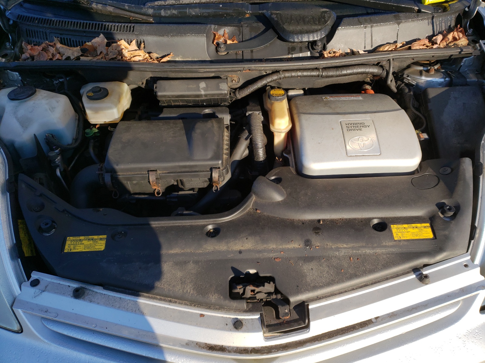 Photo 7 from auction – 2005 TOYOTA PRIUS with VIN JTDKB20U557041126