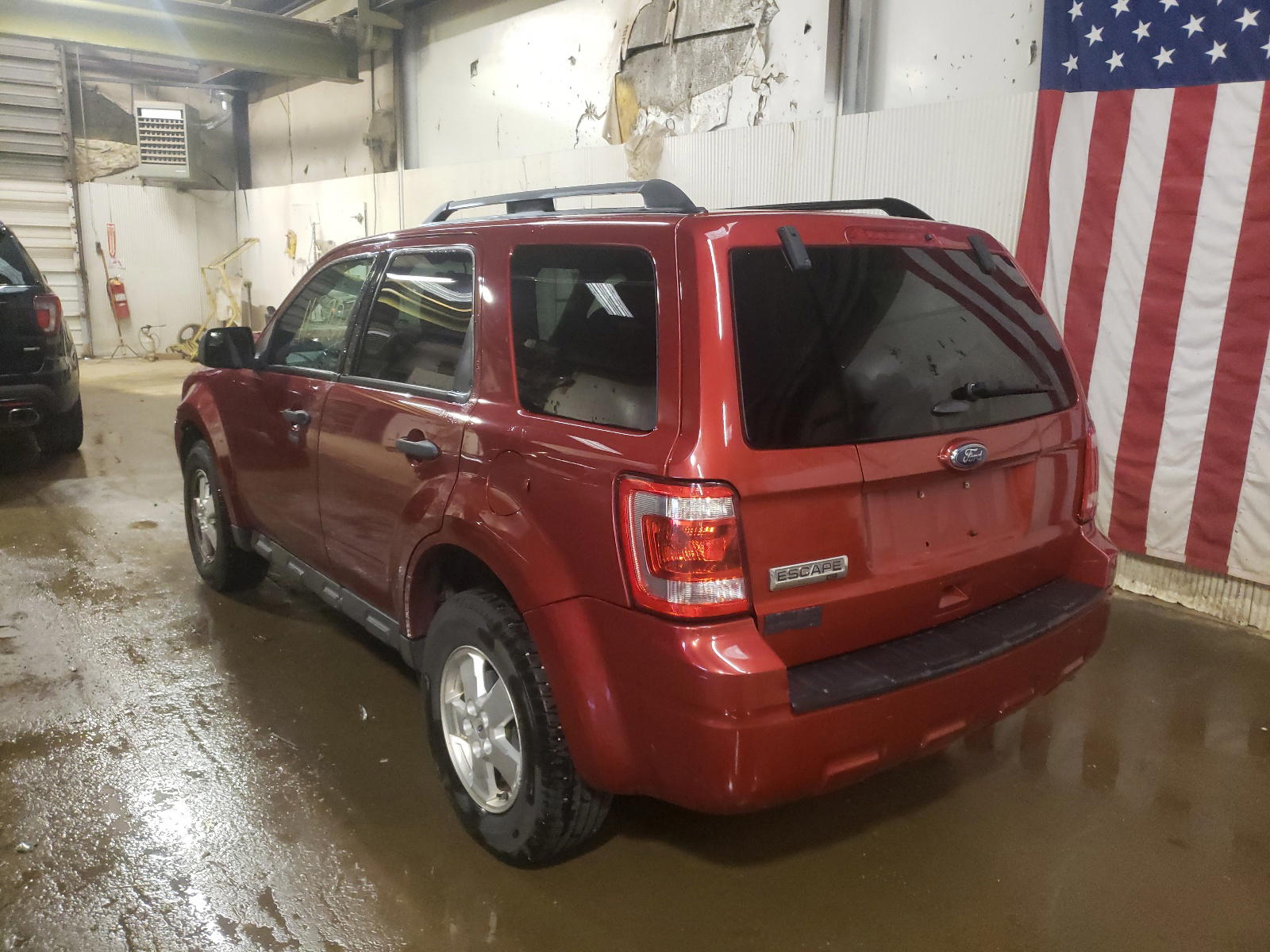 Photo 3 from auction – 2012 FORD ESCAPE XLT with VIN 1FMCU9D72CKB17631