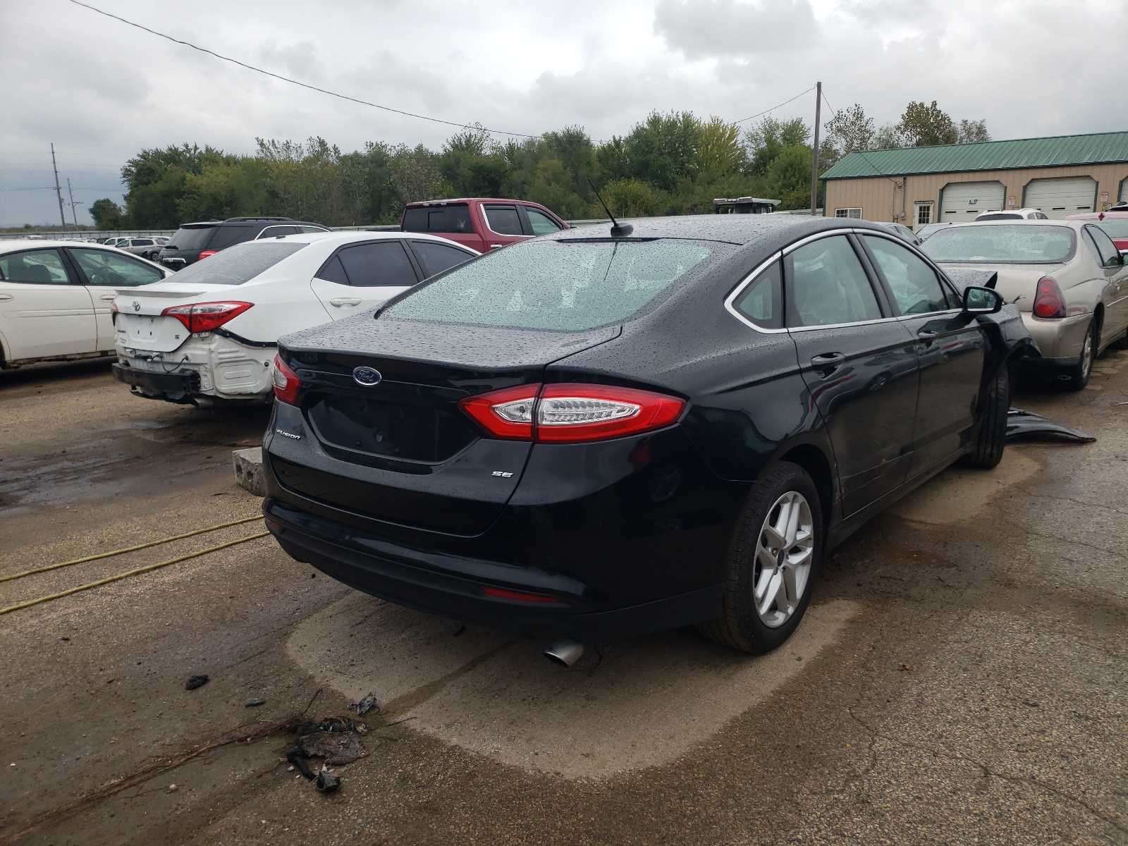 Photo 4 from auction – 2016 FORD FUSION SE with VIN 3FA6P0HD8GR131044