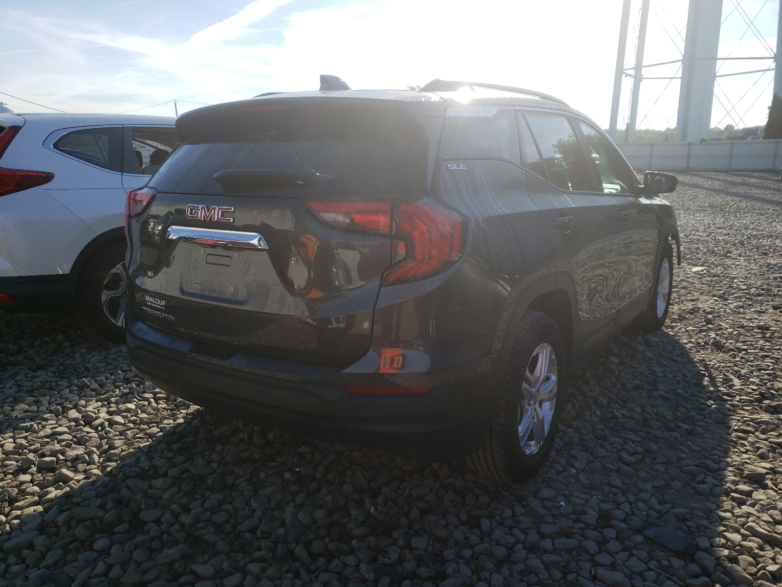 Photo 4 from auction – 2019 GMC TERRAIN SL with VIN 3GKALMEV6KL159512