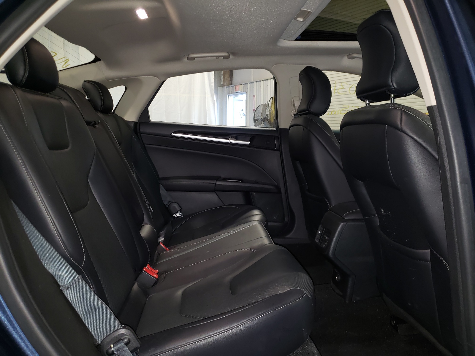 Photo 6 from auction – 2019 FORD FUSION TIT with VIN 3FA6P0D97KR168838