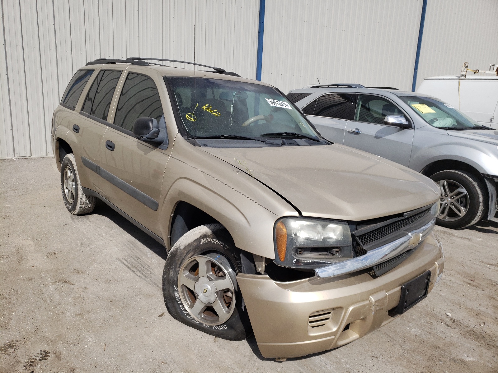 CHEVROLET TRAILBLAZE 2005 with VIN 1GNDT13S552185452 - Photo from auction