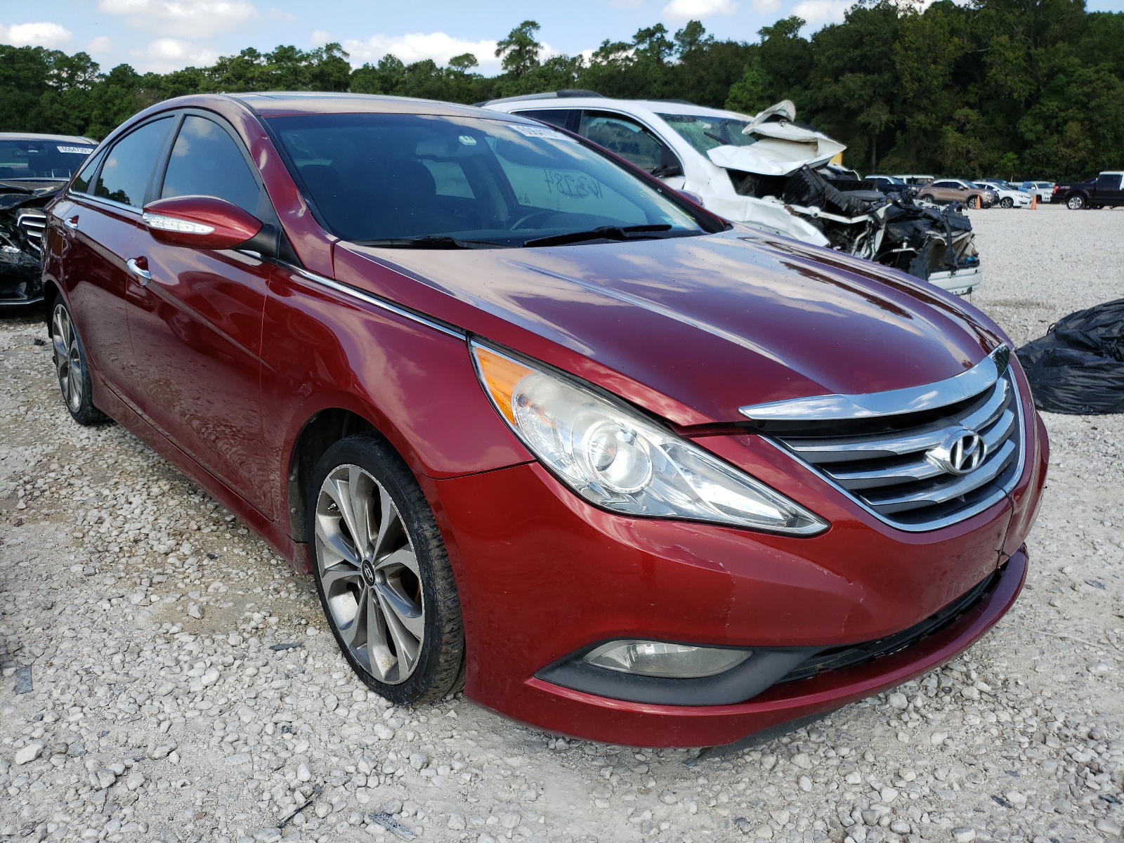 HYUNDAI SONATA SE 2014 with VIN 5NPEC4AC2EH832933 - Photo from auction