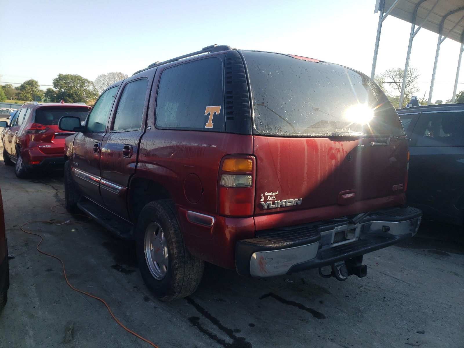 Photo 3 from auction – 2002 GMC YUKON with VIN 1GKEC13Z82R231924
