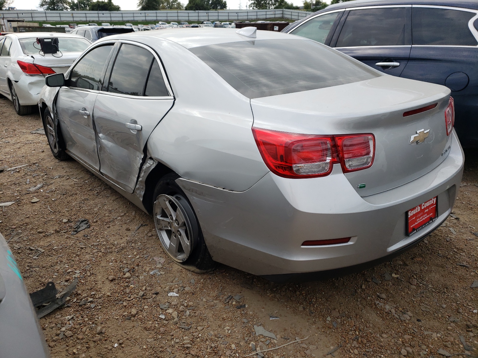 Photo 3 from auction – 2016 CHEVROLET MALIBU LIM with VIN 1G11C5SA9GF144550