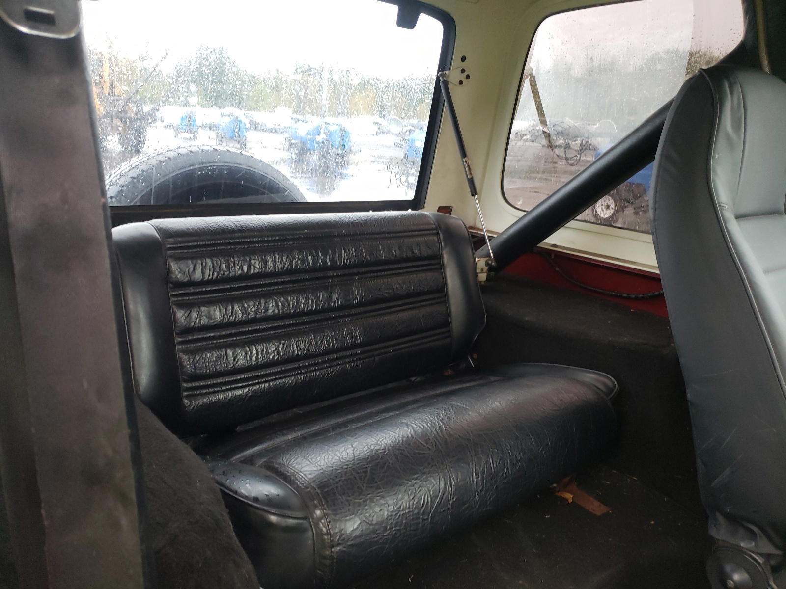 Photo 6 from auction – 1987 JEEP WRANGLER L with VIN 2BCCE8147HB505205
