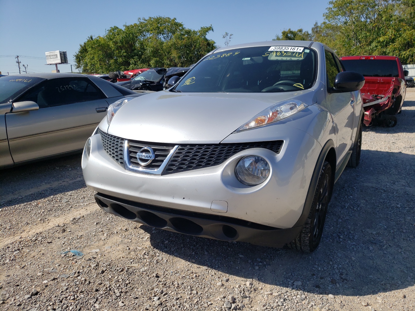 Photo 2 from auction – 2013 NISSAN JUKE S with VIN JN8AF5MR2DT223884