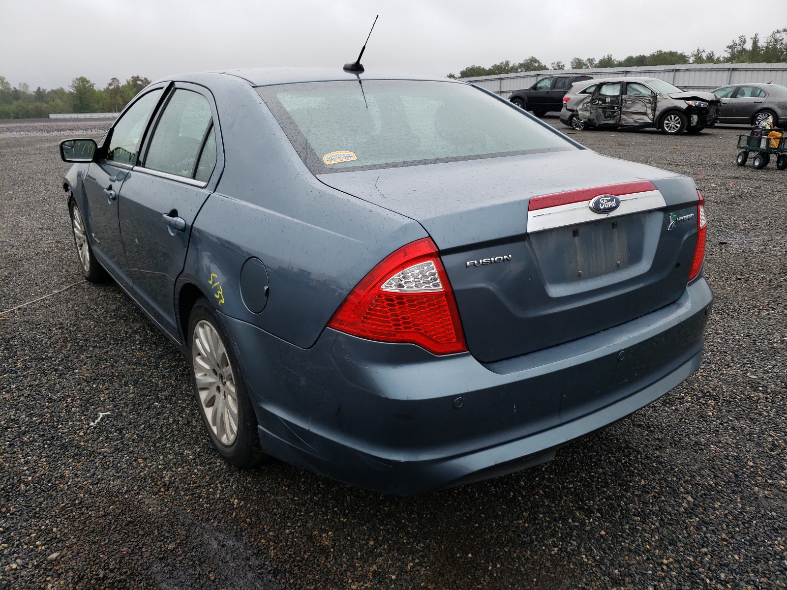 Photo 3 from auction – 2011 FORD FUSION HYB with VIN 3FADP0L33BR272215
