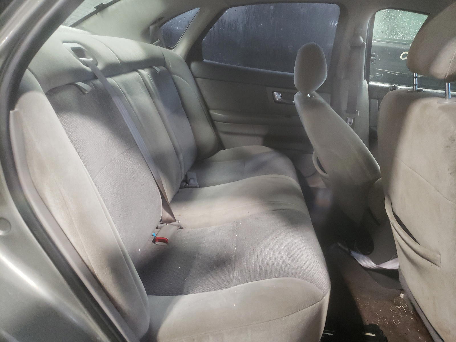 Photo 6 from auction – 2002 FORD TAURUS SE with VIN 1FAFP53U22G283454