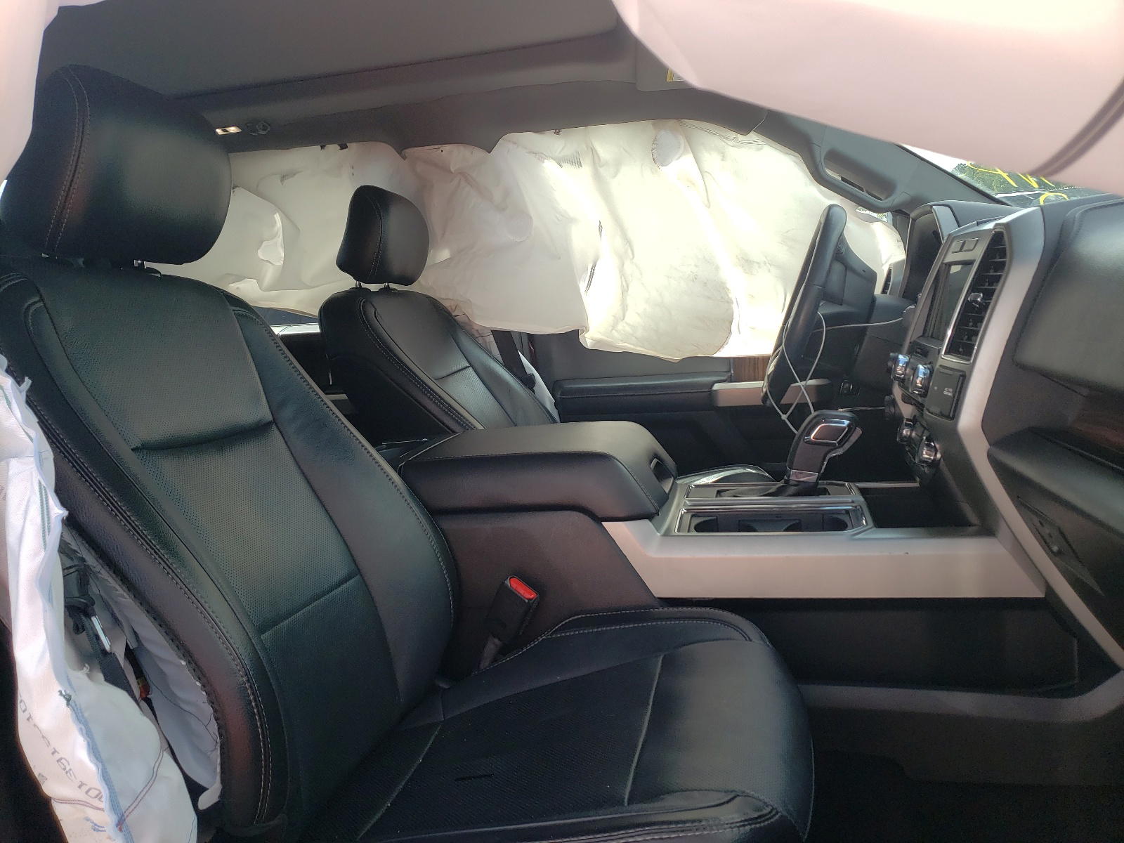 Photo 5 from auction – 2017 FORD F150 SUPER with VIN 1FTEW1EF3HFB64262
