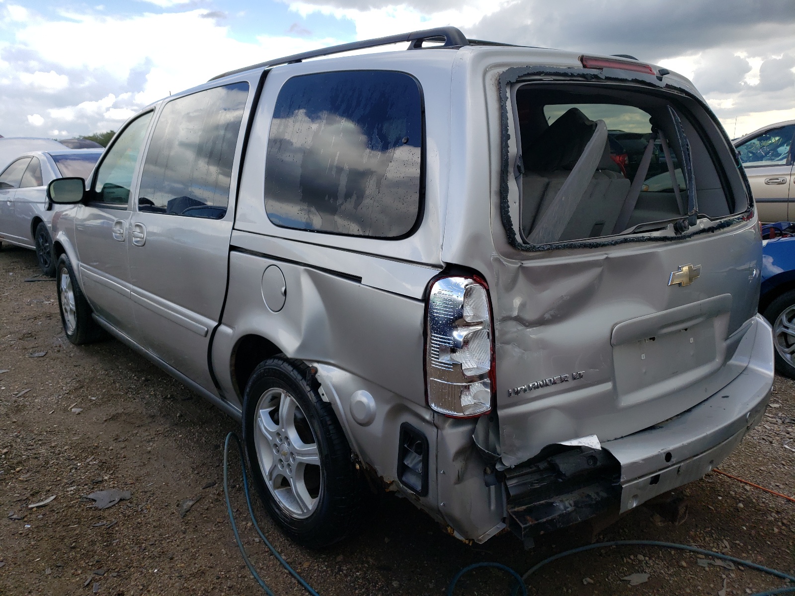 Photo 3 from auction – 2006 CHEVROLET UPLANDER L with VIN 1GNDV33LX6D119743