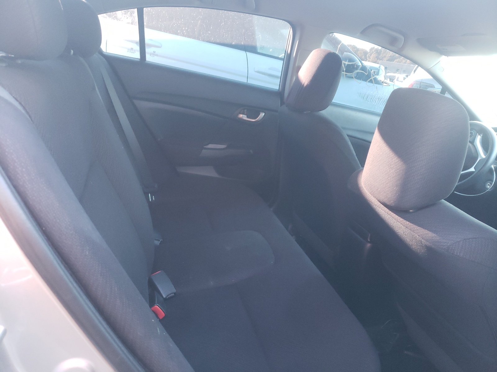 Photo 6 from auction – 2013 HONDA CIVIC LX with VIN 2HGFB2F52DH587100