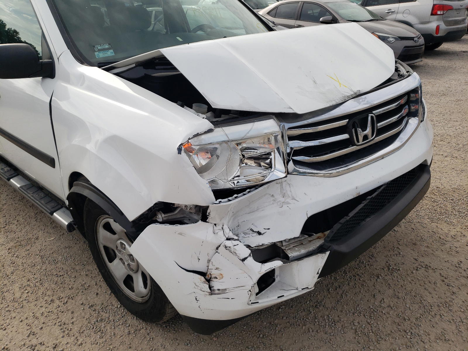 Photo 9 from auction – 2015 HONDA PILOT LX with VIN 5FNYF4H26FB038437