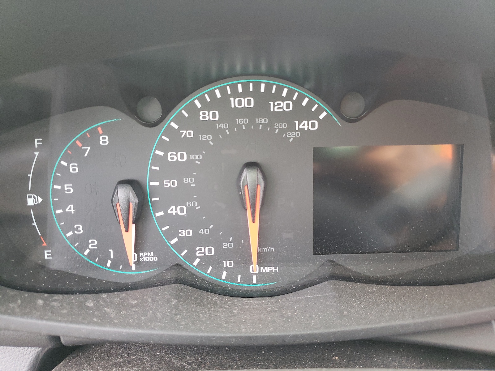 Photo 8 from auction – 2020 CHEVROLET TRAX 1LT with VIN KL7CJPSB4LB001207