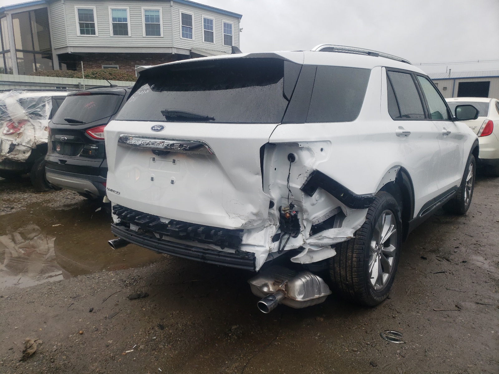 Фото 9 с аукциона – 2021 FORD EXPLORER L с VIN 1FMSK7FH6MGB50552