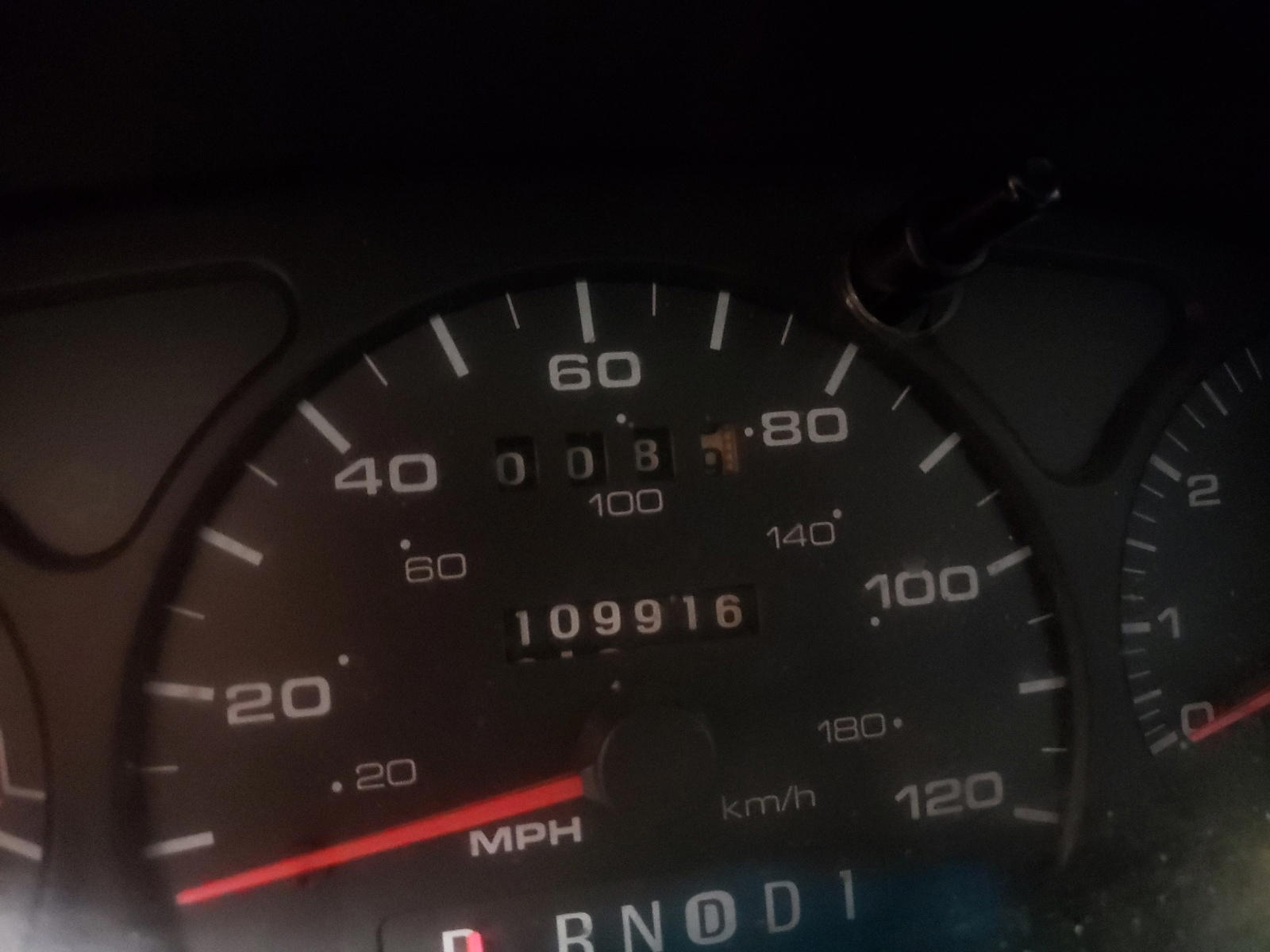 Photo 8 from auction – 2002 FORD TAURUS SE with VIN 1FAFP53U22G283454