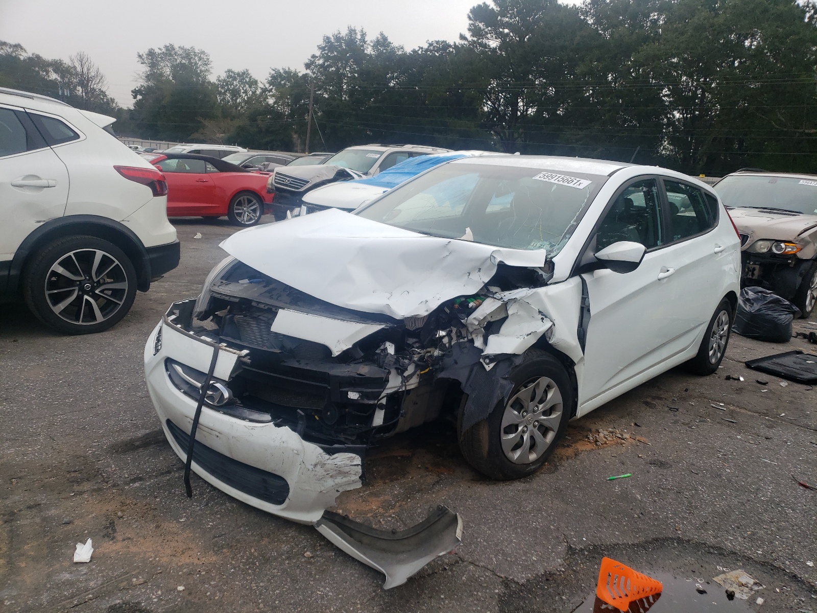 Photo 2 from auction – 2017 HYUNDAI ACCENT SE with VIN KMHCT5AE7HU311680