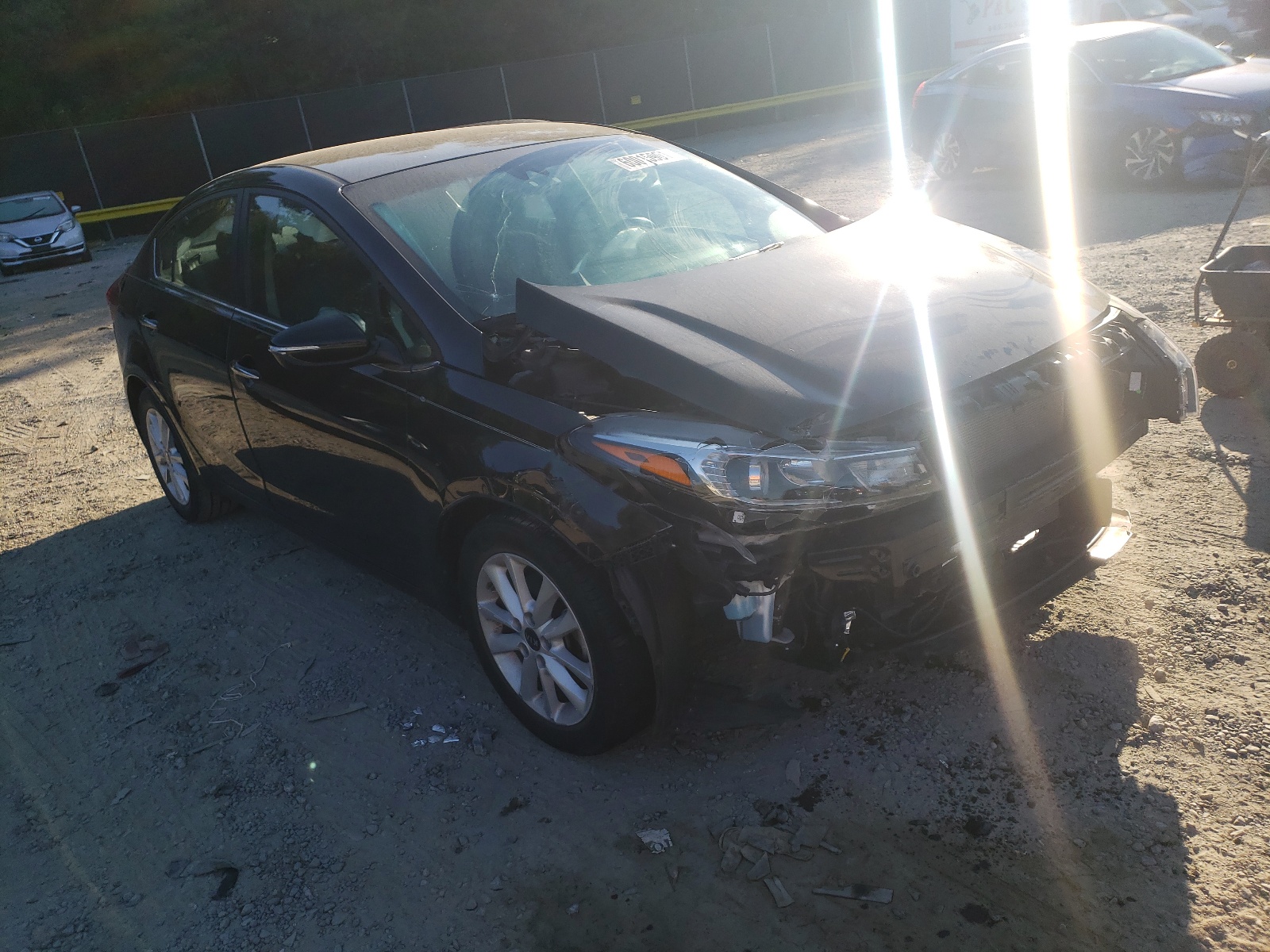 KIA FORTE LX 2017 z numerem VIN 3KPFL4A71HE121563 - Zdjęcie z aukcji