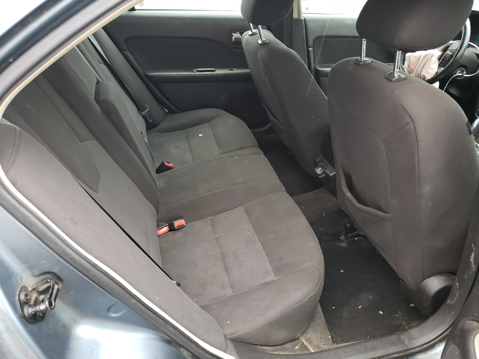 Photo 6 from auction – 2011 FORD FUSION HYB with VIN 3FADP0L33BR272215