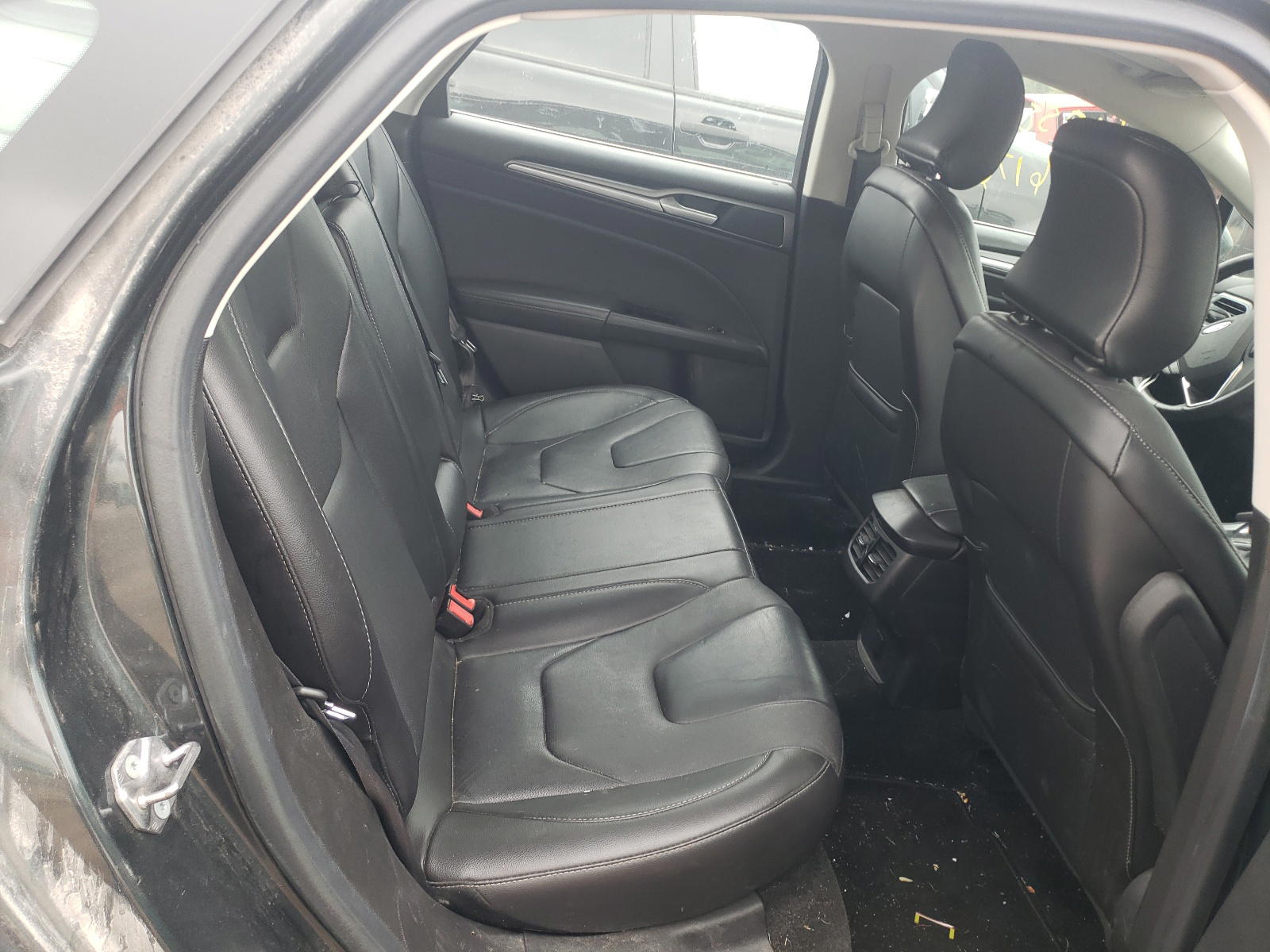 Photo 6 from auction – 2016 FORD FUSION TIT with VIN 3FA6P0D97GR137211