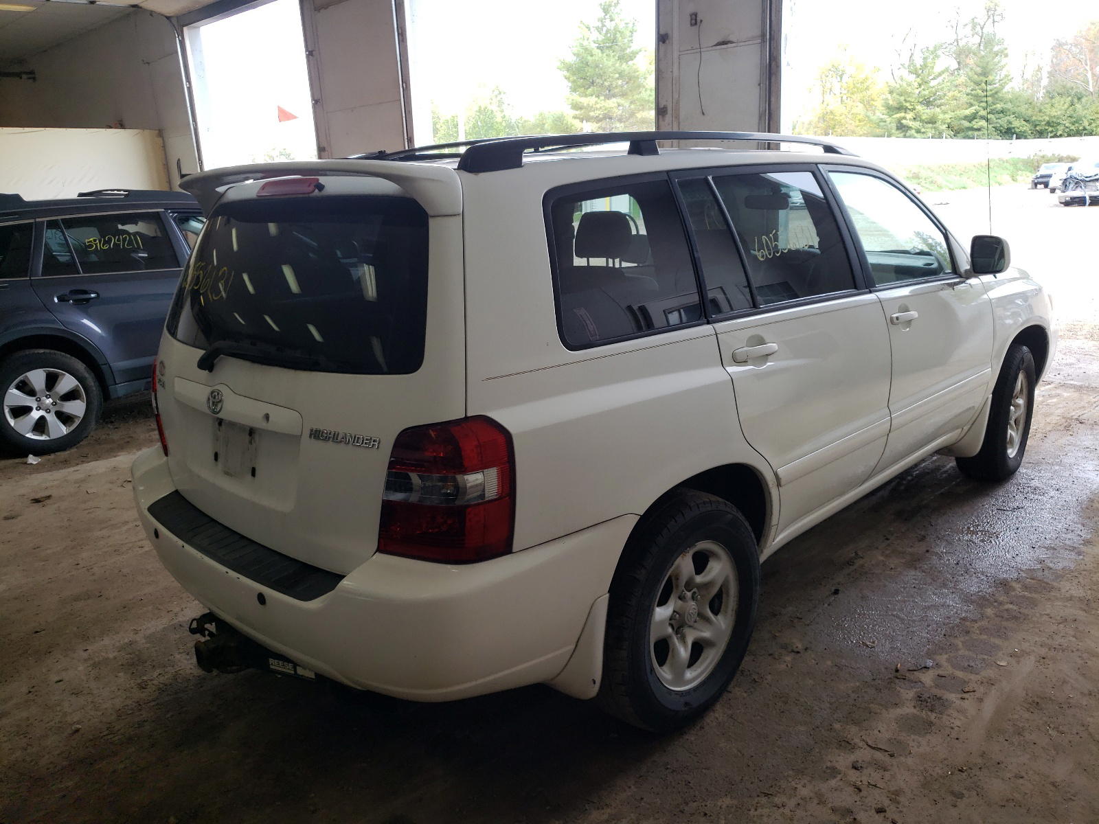 Photo 4 from auction – 2007 TOYOTA HIGHLANDER with VIN JTEGD21A570160788