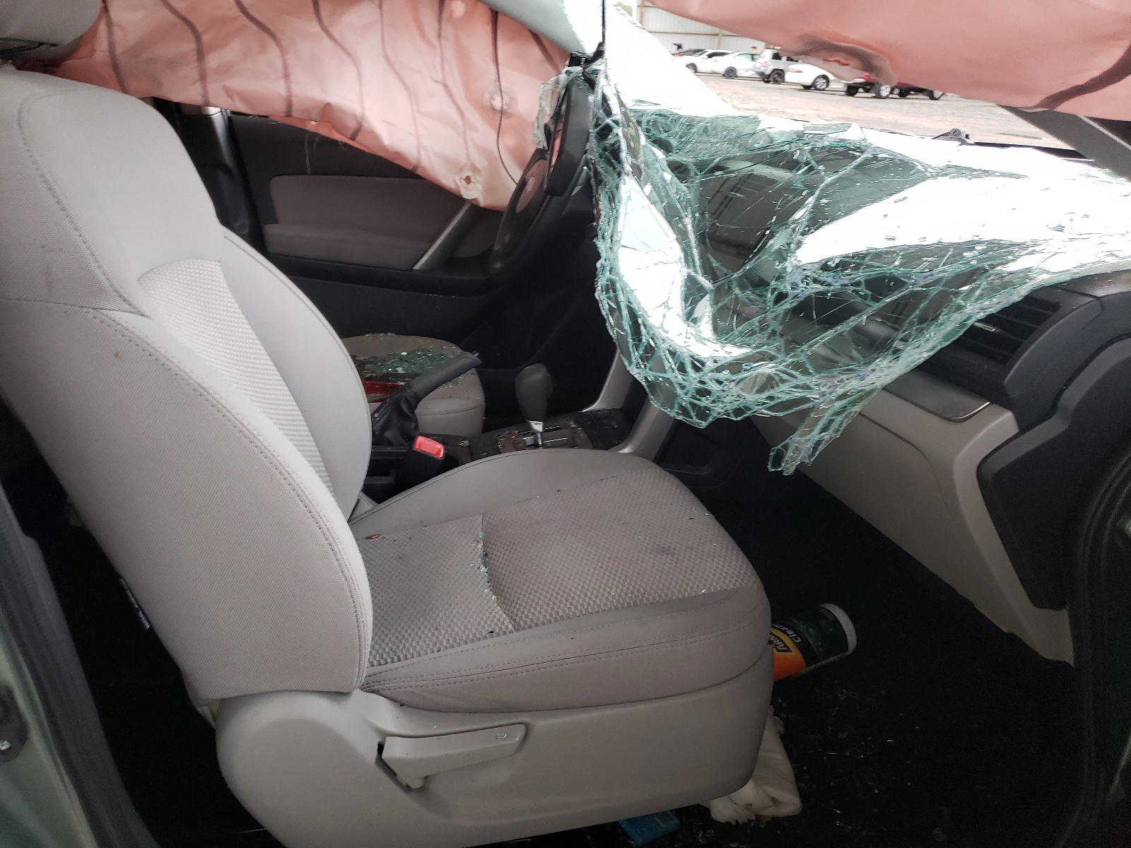 Photo 5 from auction – 2015 SUBARU FORESTER 2 with VIN JF2SJADC6FH575540