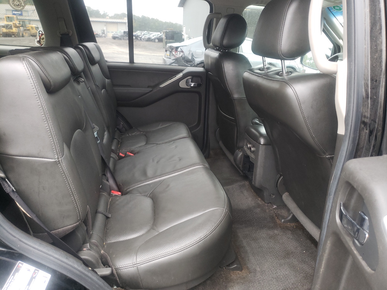 Zdjęcie 6 z aukcji – 2005 NISSAN PATHFINDER z VIN 5N1AR18W55C729198