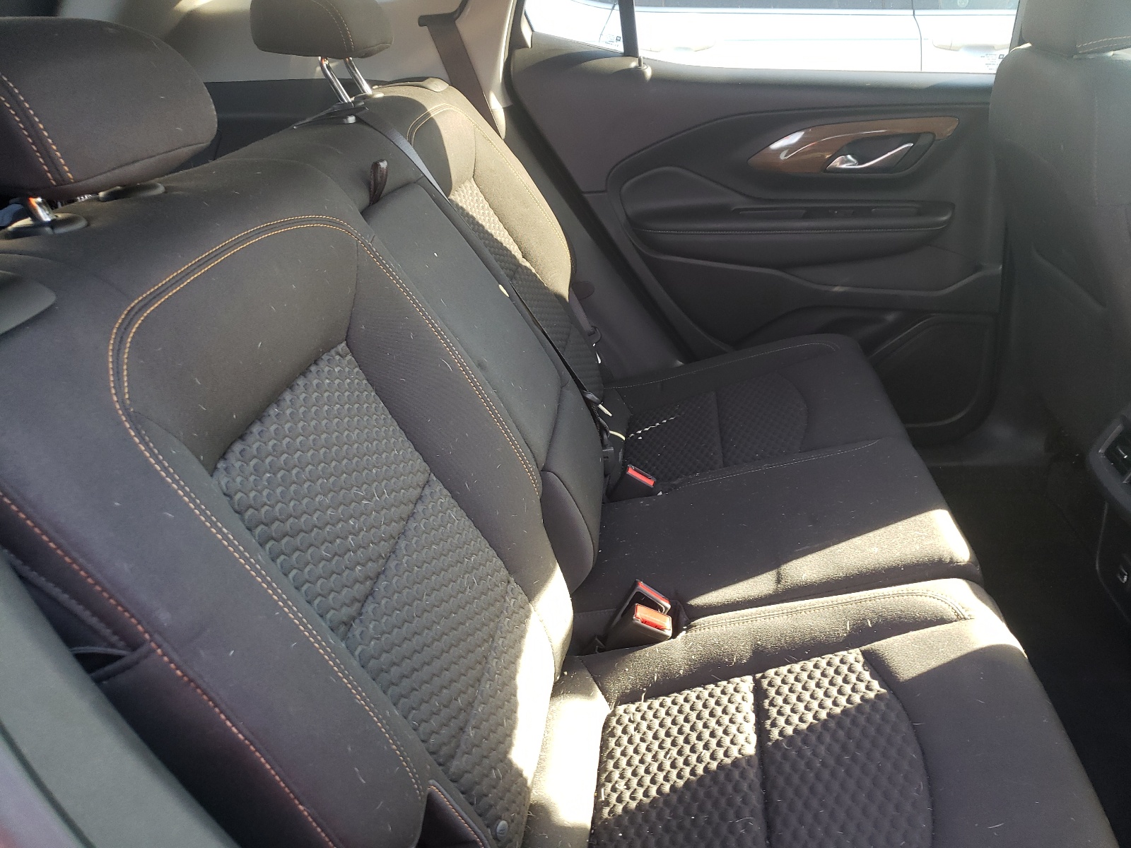 Photo 6 from auction – 2019 GMC TERRAIN SL with VIN 3GKALMEV6KL159512