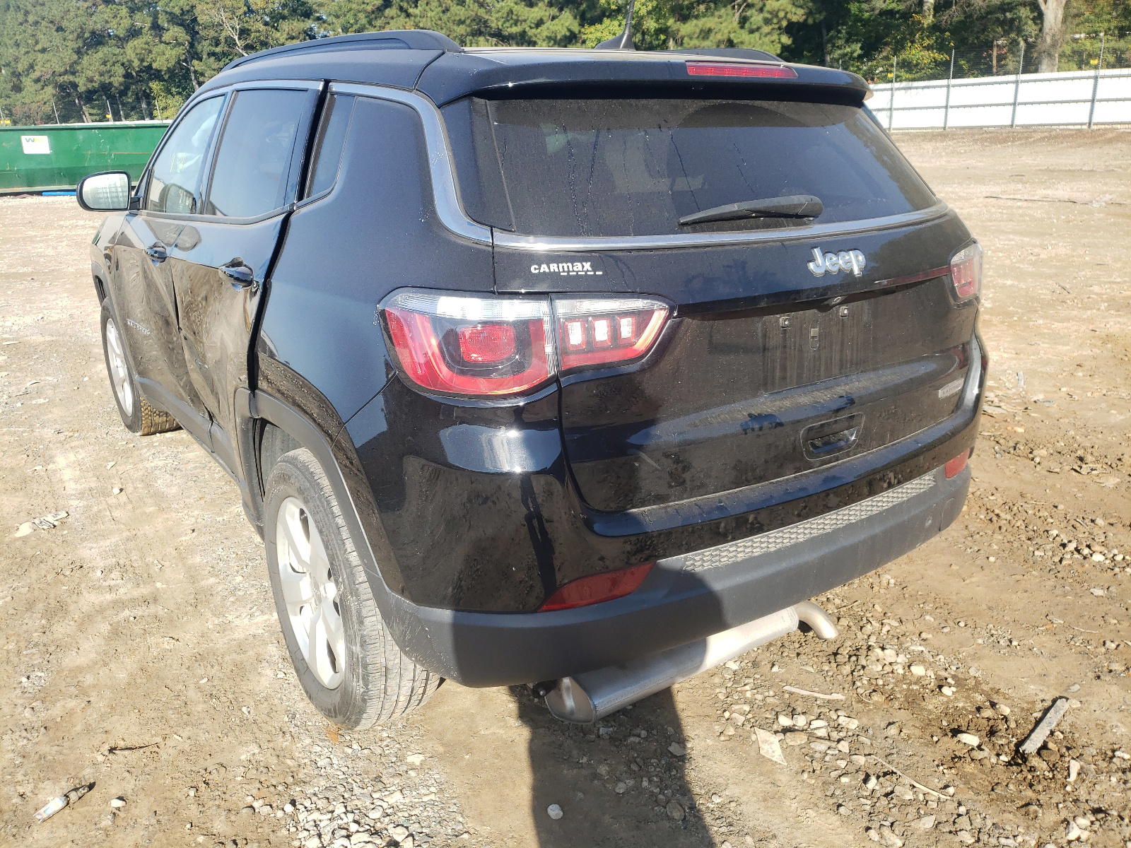 Photo 3 from auction – 2018 JEEP COMPASS LA with VIN 3C4NJCBB2JT182050