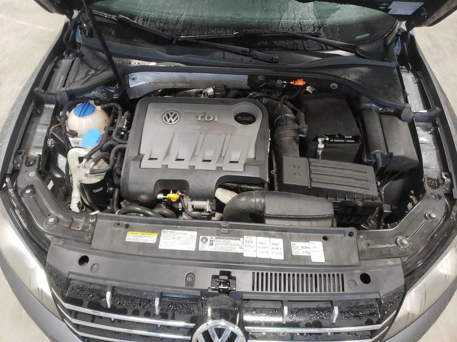 Photo 7 from auction – 2014 VOLKSWAGEN PASSAT SE with VIN 1VWBN7A3XEC089865