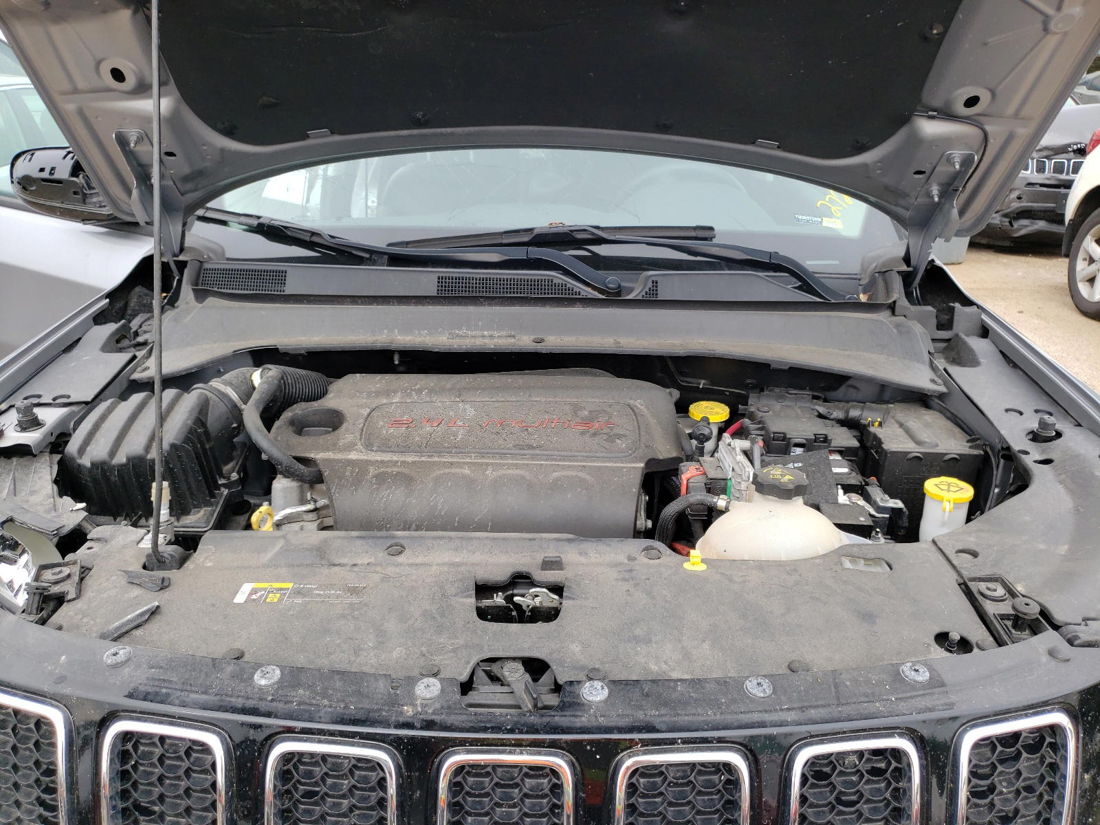 Photo 7 from auction – 2018 JEEP COMPASS LA with VIN 3C4NJCBB7JT272388
