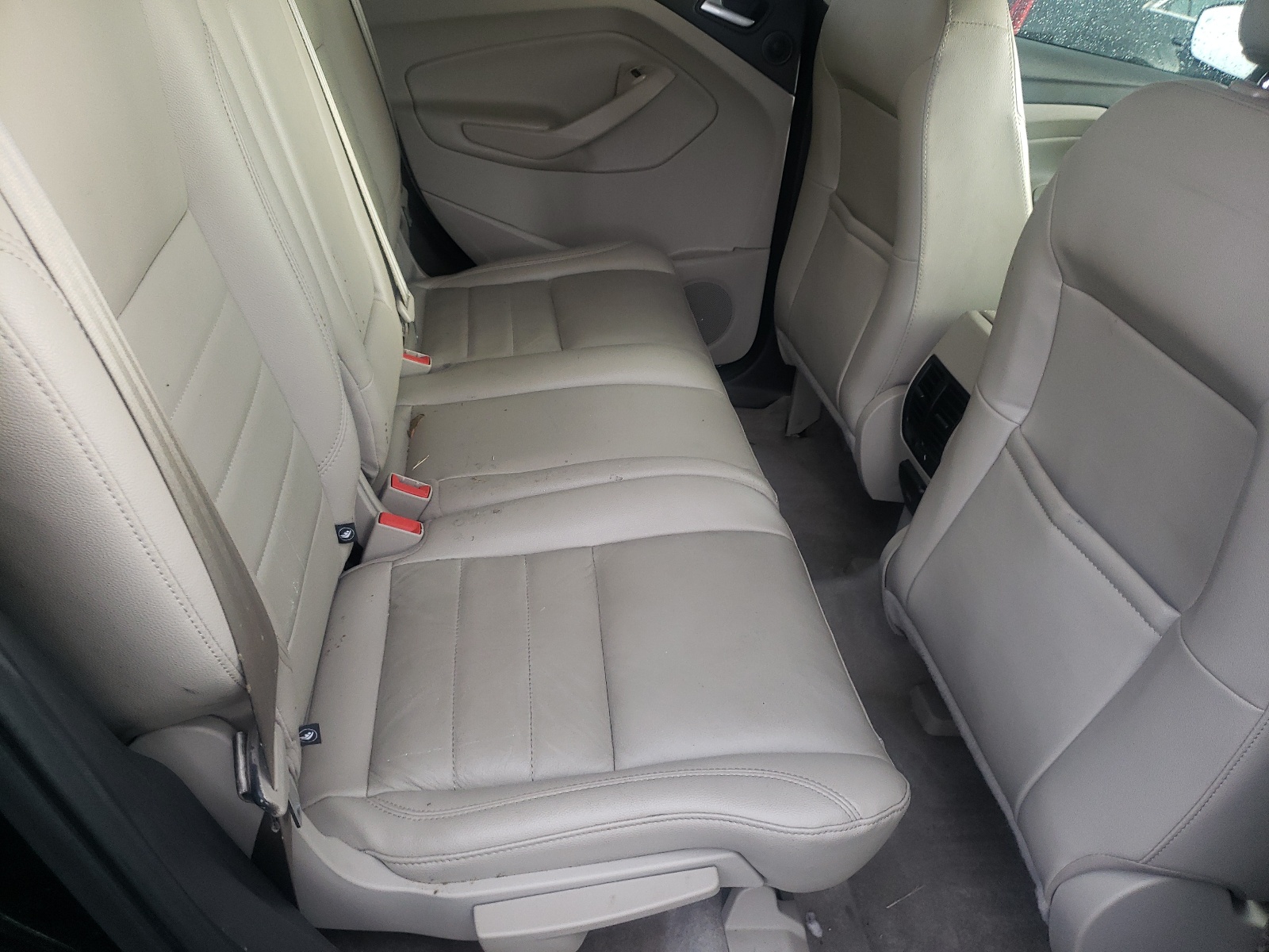 صورة رقم 6 من المزاد - 2016 FORD ESCAPE TIT مع VIN 1FMCU0J98GUA72898
