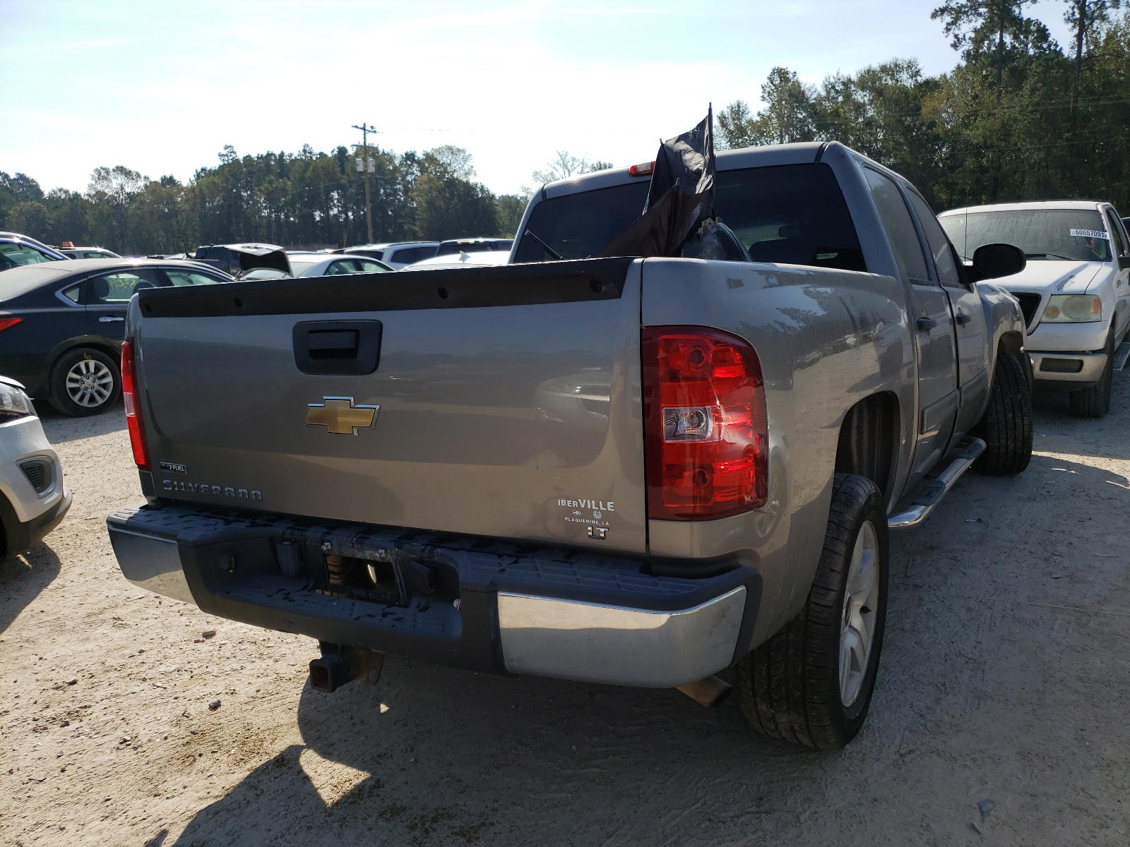 Photo 4 from auction – 2007 CHEVROLET SILVERADO with VIN 3GCEC130X7G542968