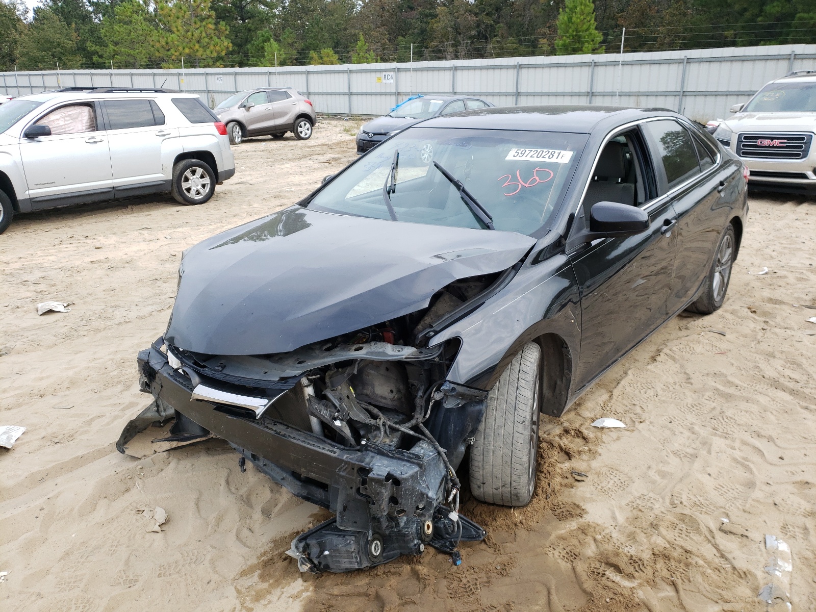 Photo 2 from auction – 2015 TOYOTA CAMRY LE with VIN 4T1BF1FK6FU071271