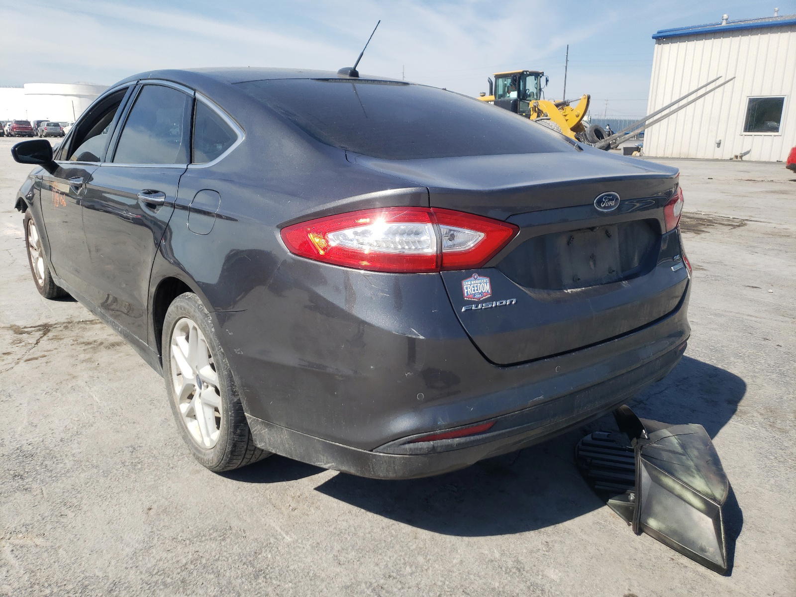 Photo 3 from auction – 2015 FORD FUSION SE with VIN 3FA6P0HD3FR308548