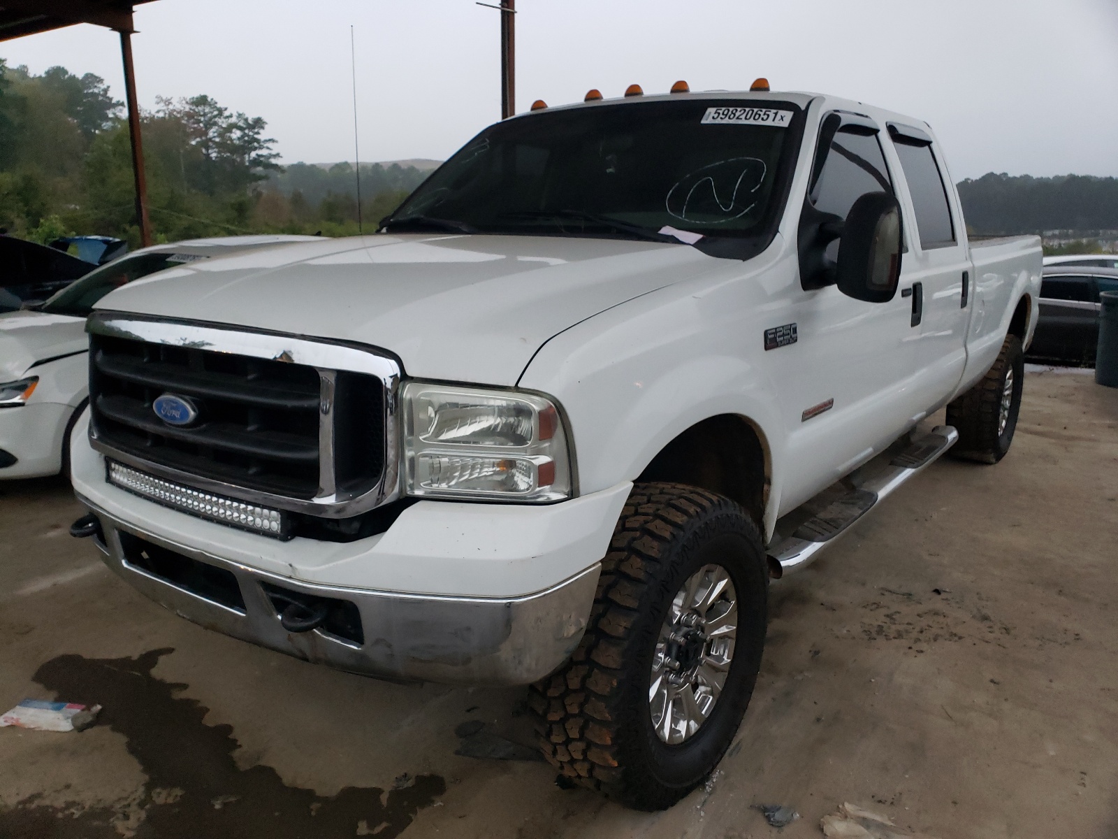Photo 2 from auction – 2006 FORD F250 SUPER with VIN 1FTSW21P06EC40918