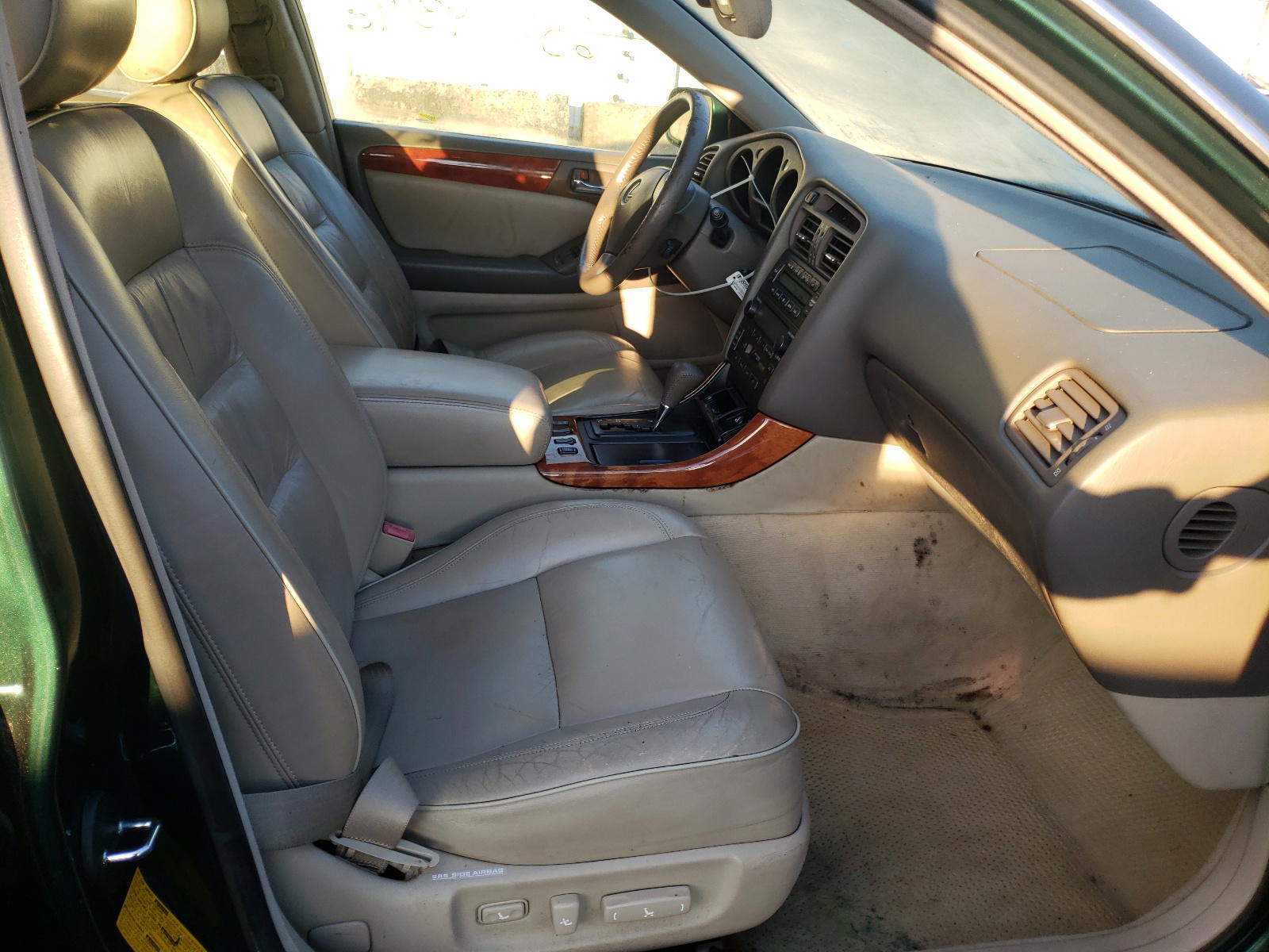 Photo 5 from auction – 2000 LEXUS GS 300 with VIN JT8BD68S8Y0113873