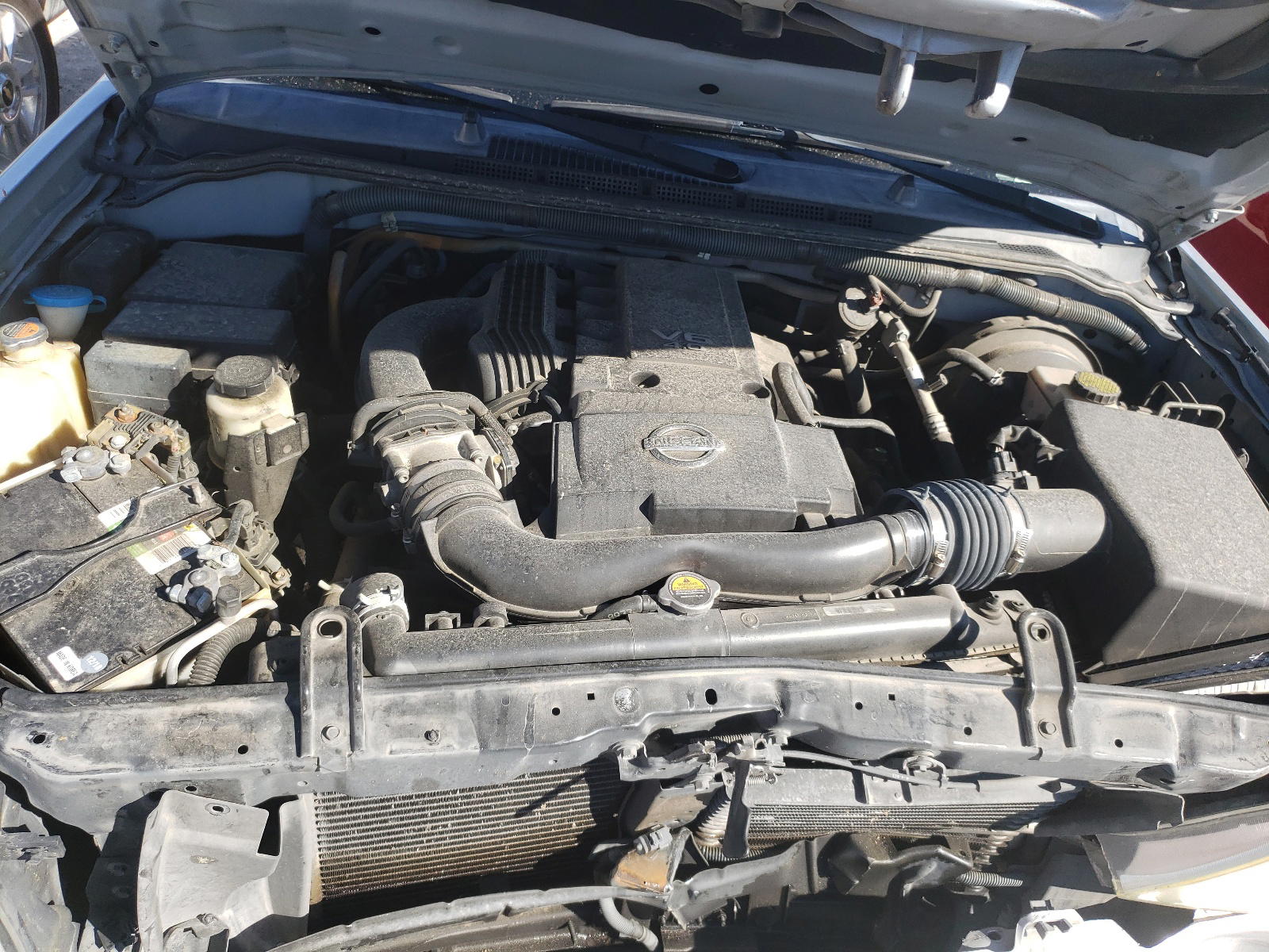 Photo 7 from auction – 2011 NISSAN PATHFINDER with VIN 5N1AR1NN6BC620630